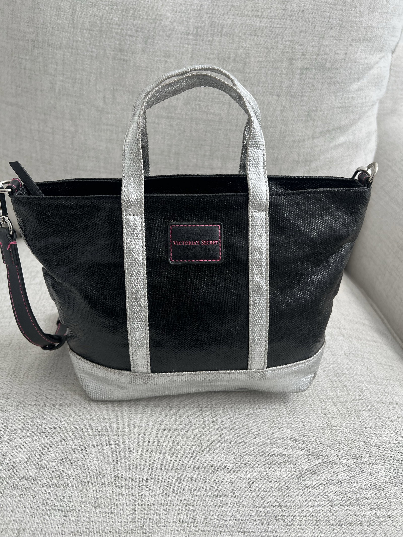 Bolsa Victoria's Secret estilo tote en excelente estado