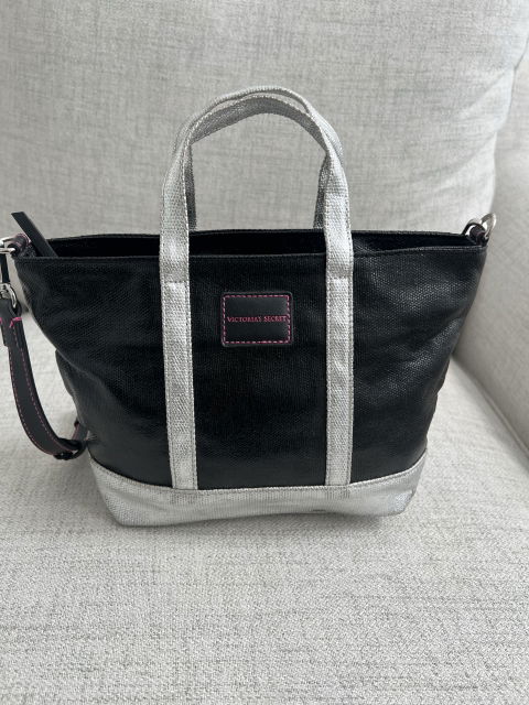 Bolsa Victoria's Secret estilo tote en excelente estado
