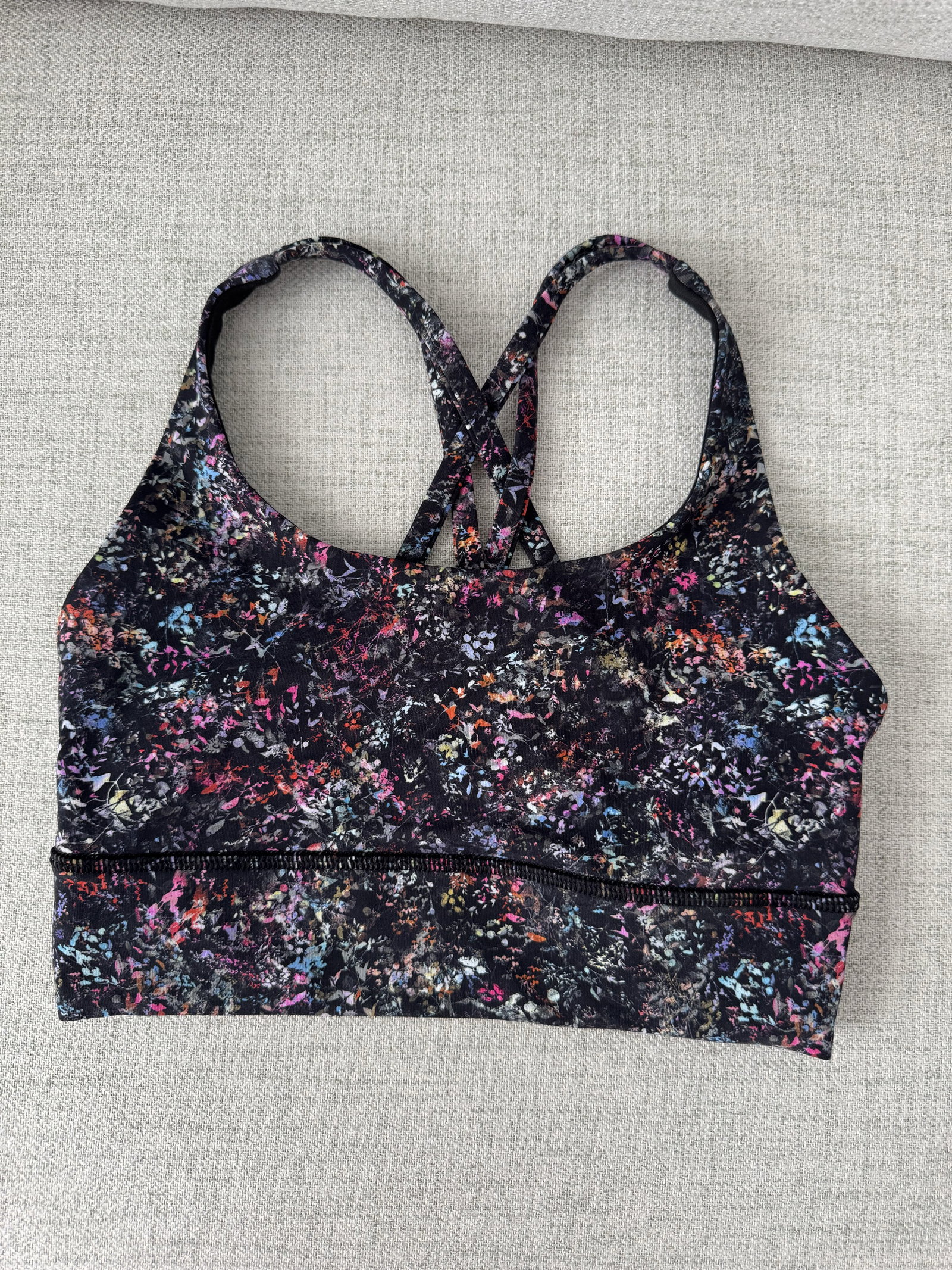 Top Deportivo Lululemon Talla 4 en Buen Estado