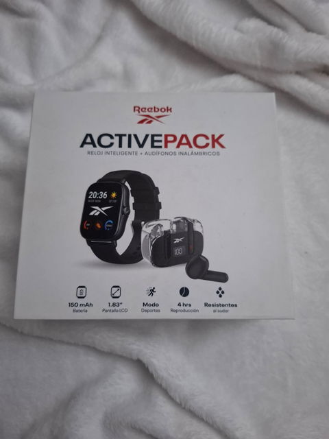 Reloj inteligente y audífonos inalámbricos Reebok Active Pack