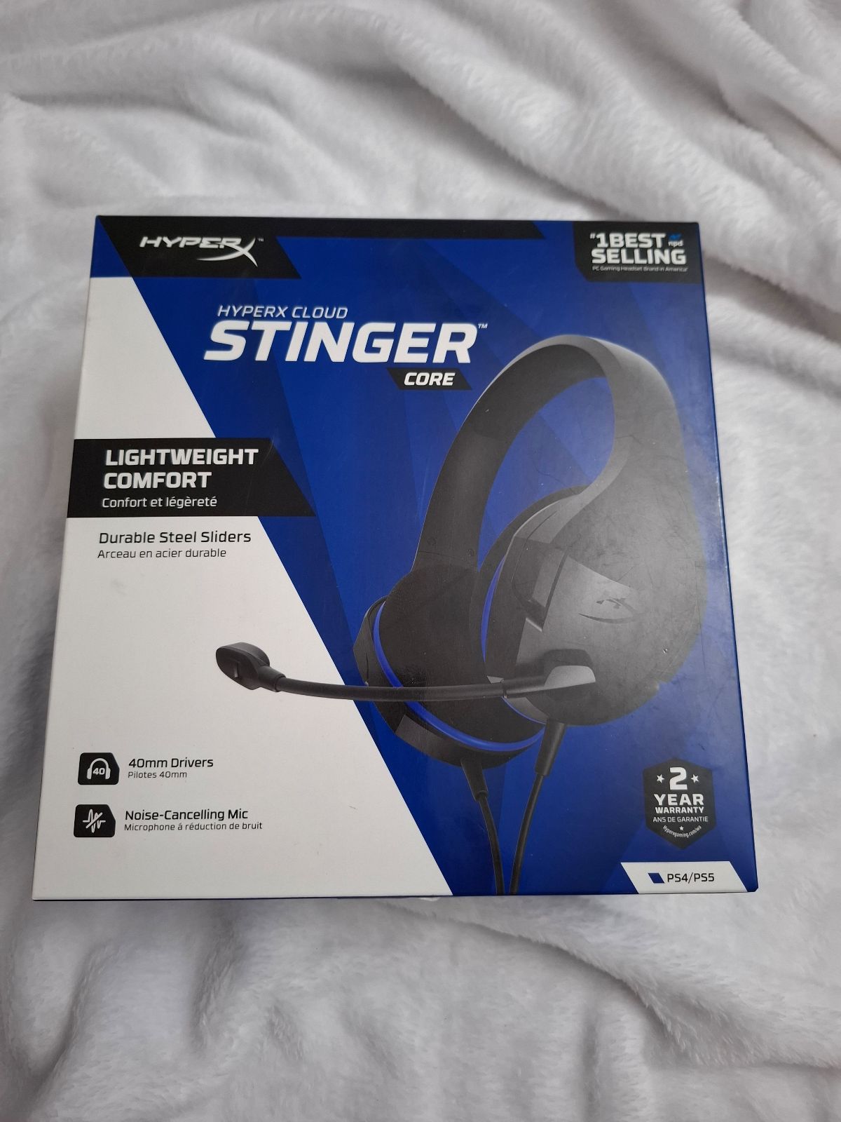 Audífonos HyperX Cloud Stinger Core con micrófono