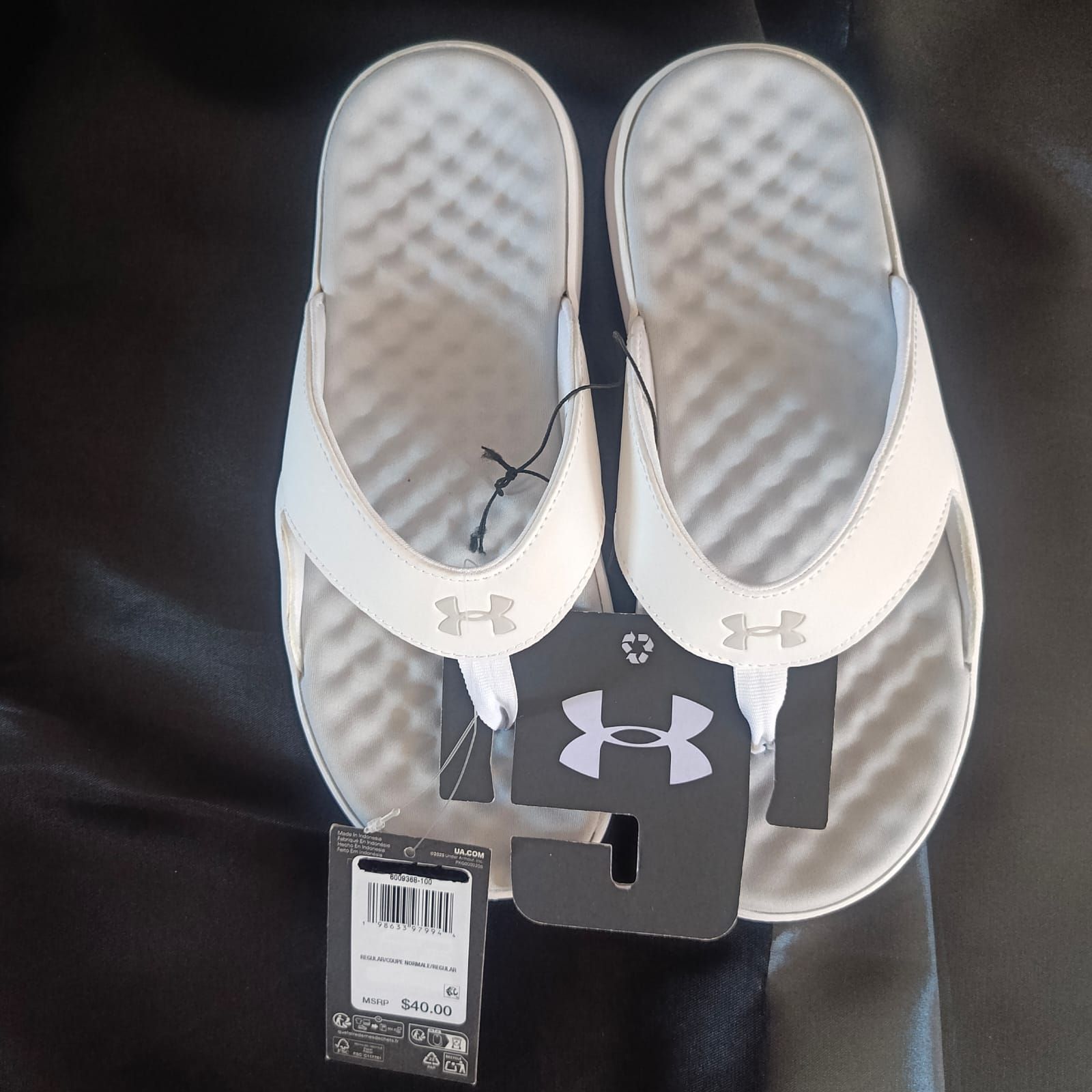Sandalias Under Armour originales #27 cm color blancas con etiqueta