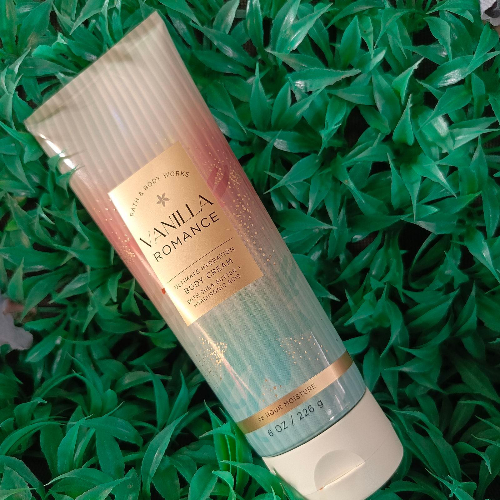 Crema Corporal Vanilla Romance de Bath & Body Works