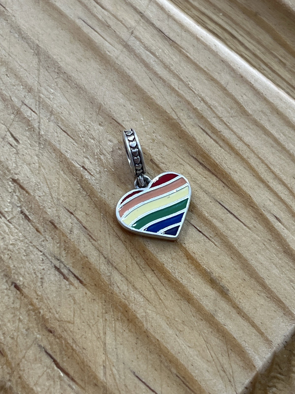 Charm de corazón Pride 🏳️‍🌈 compatible con Pandora