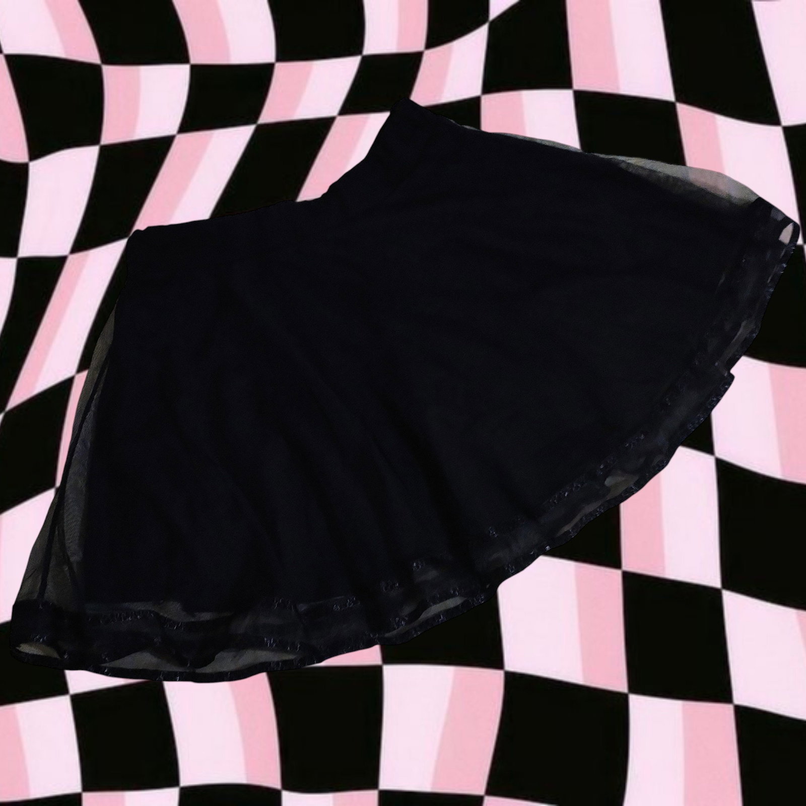 Falda con transparencia