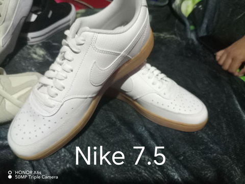Tenis nike