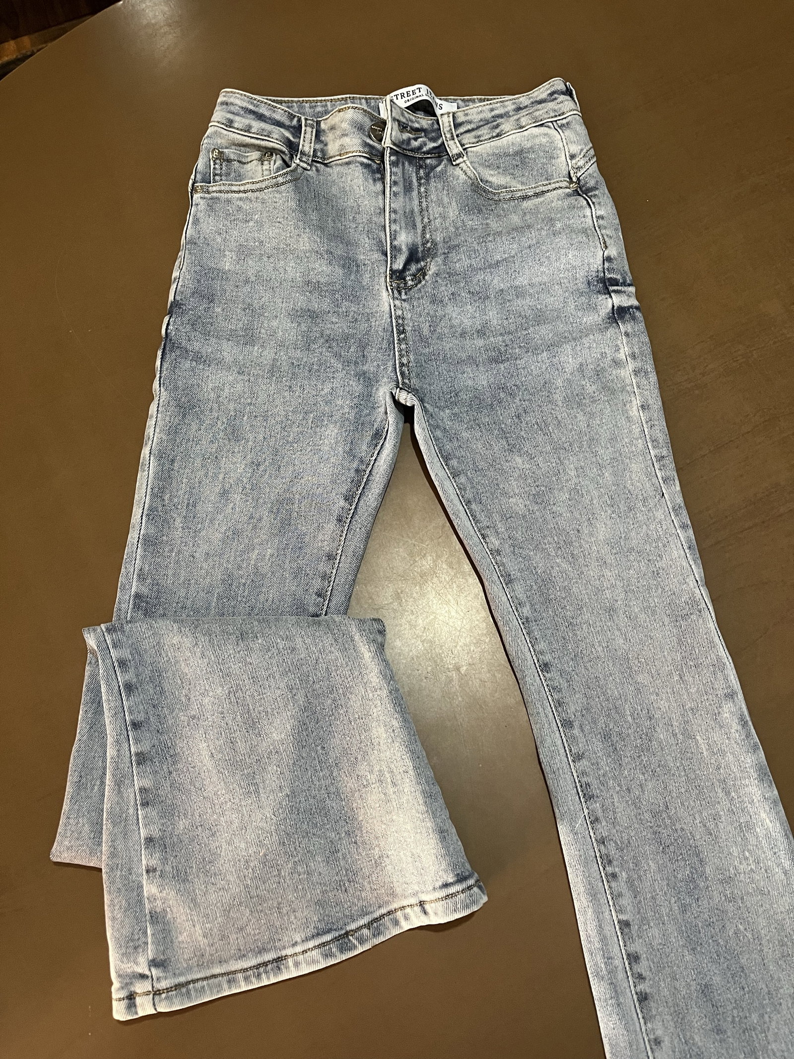 Pantalón de Mezclilla Nuevo sin Etiqueta