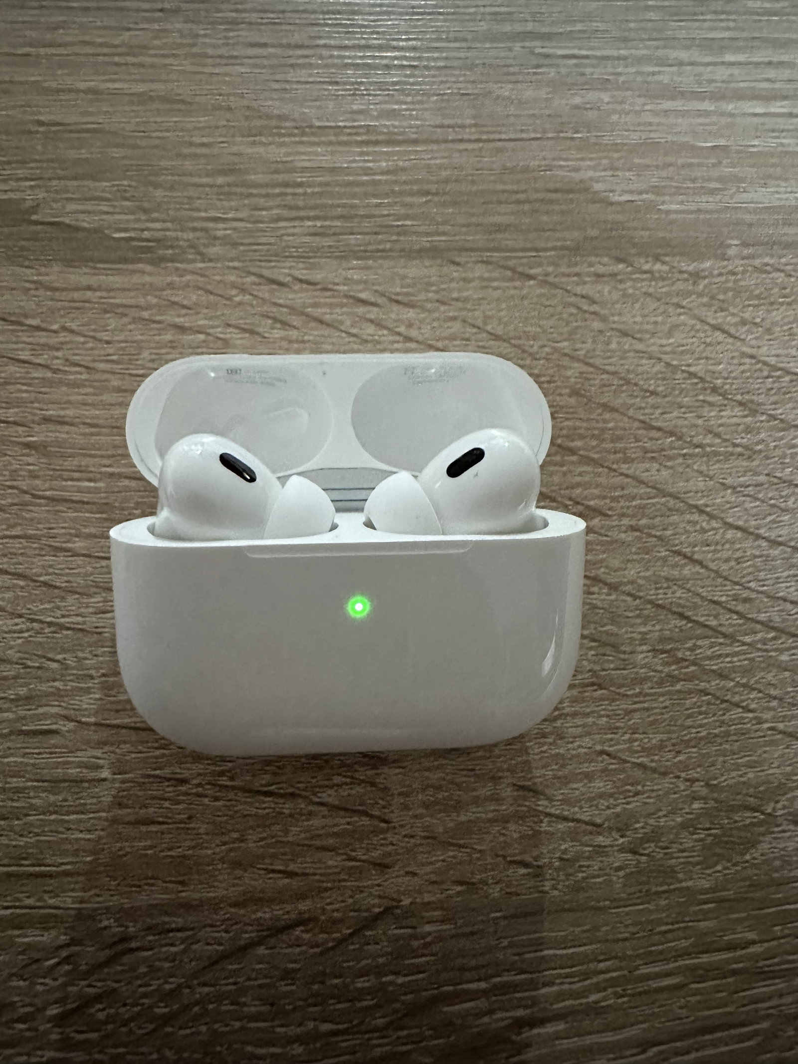 AirPods 2ra Generación en excelente estado