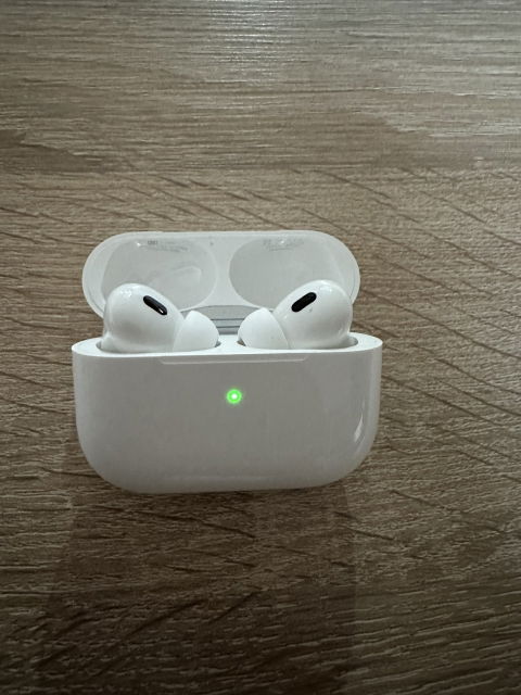 AirPods 2ra Generación en excelente estado