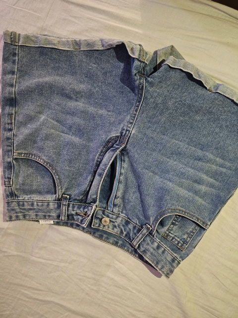 Short de mezclilla SHEIN talla M