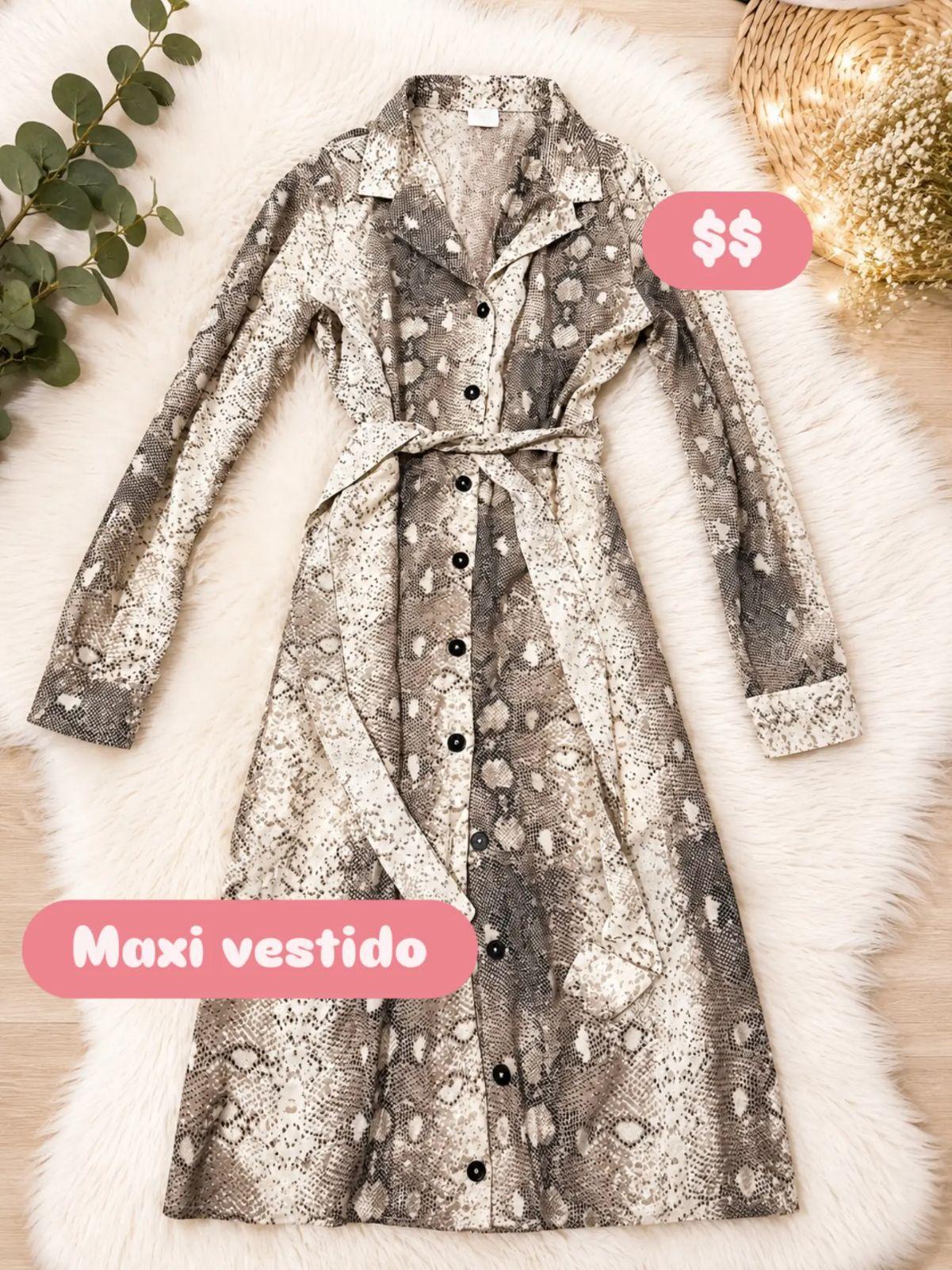 Maxi vestido animal print con forro y botones
