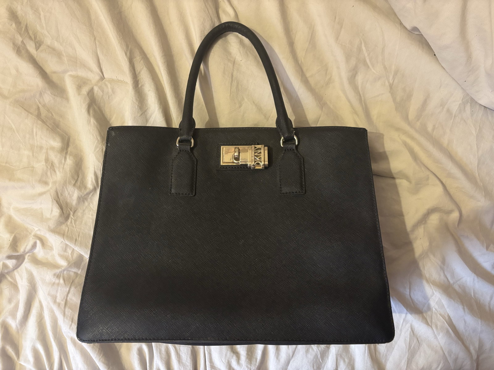 Bolsa DKNY negra