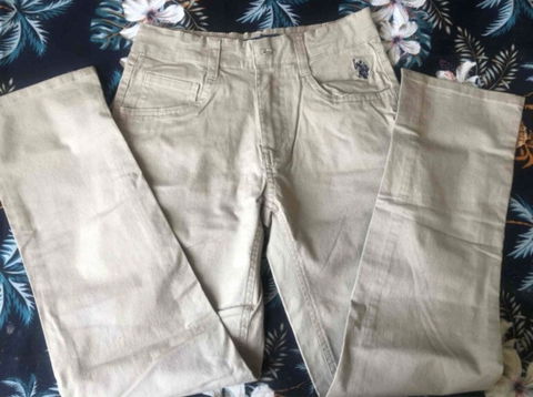 Pantalón Caqui U.S. Polo Assn. Talla 8 - Como Nuevo