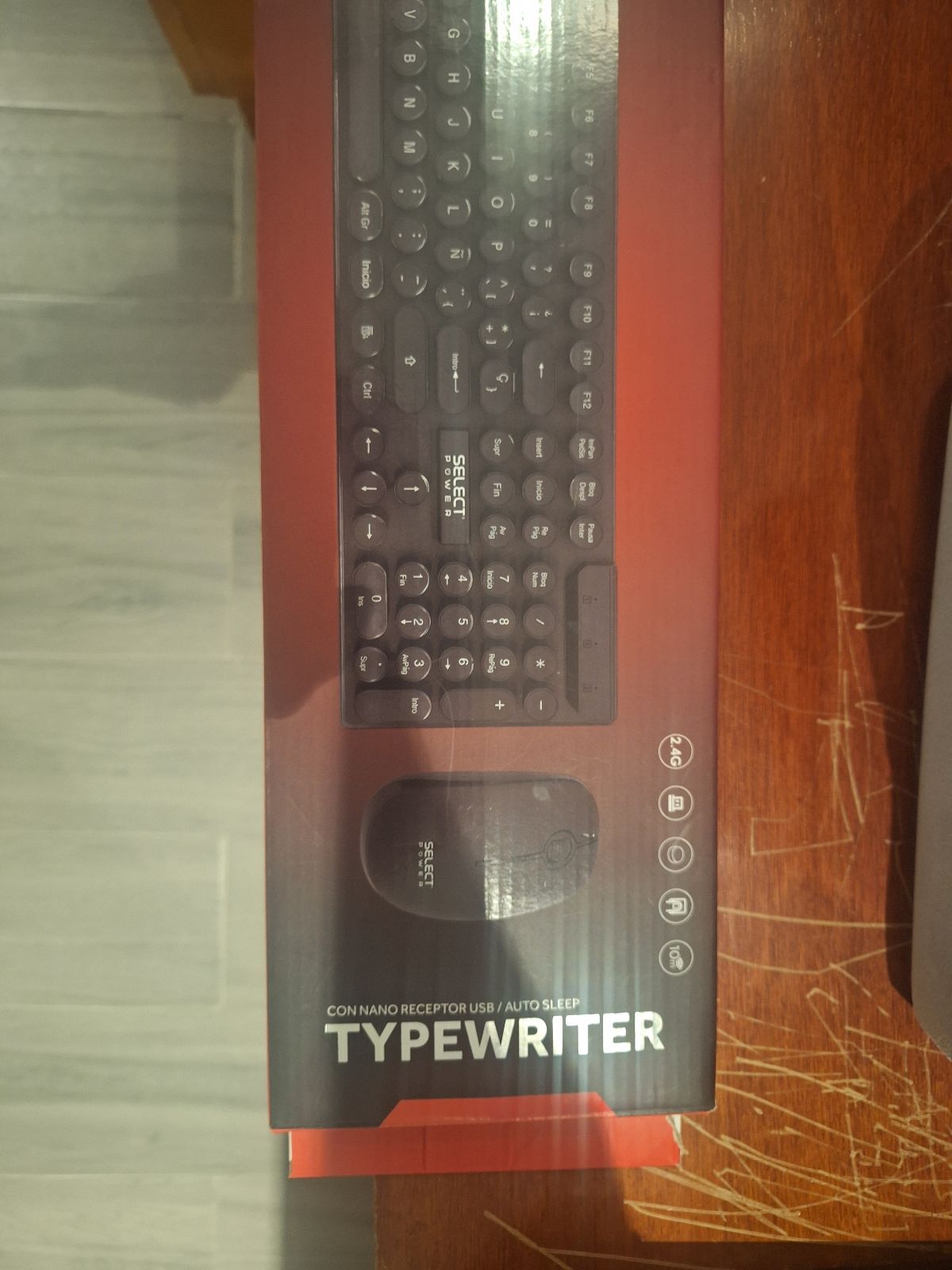 Teclado y mouse inalámbricos Select nuevos sin usar