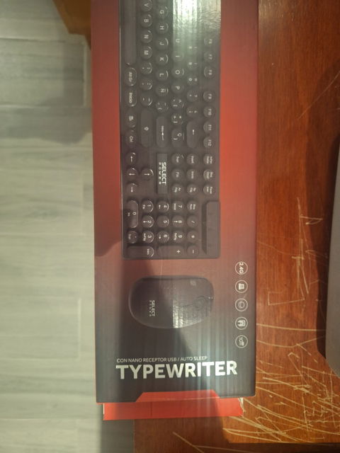 Teclado y mouse inalámbricos Select nuevos sin usar