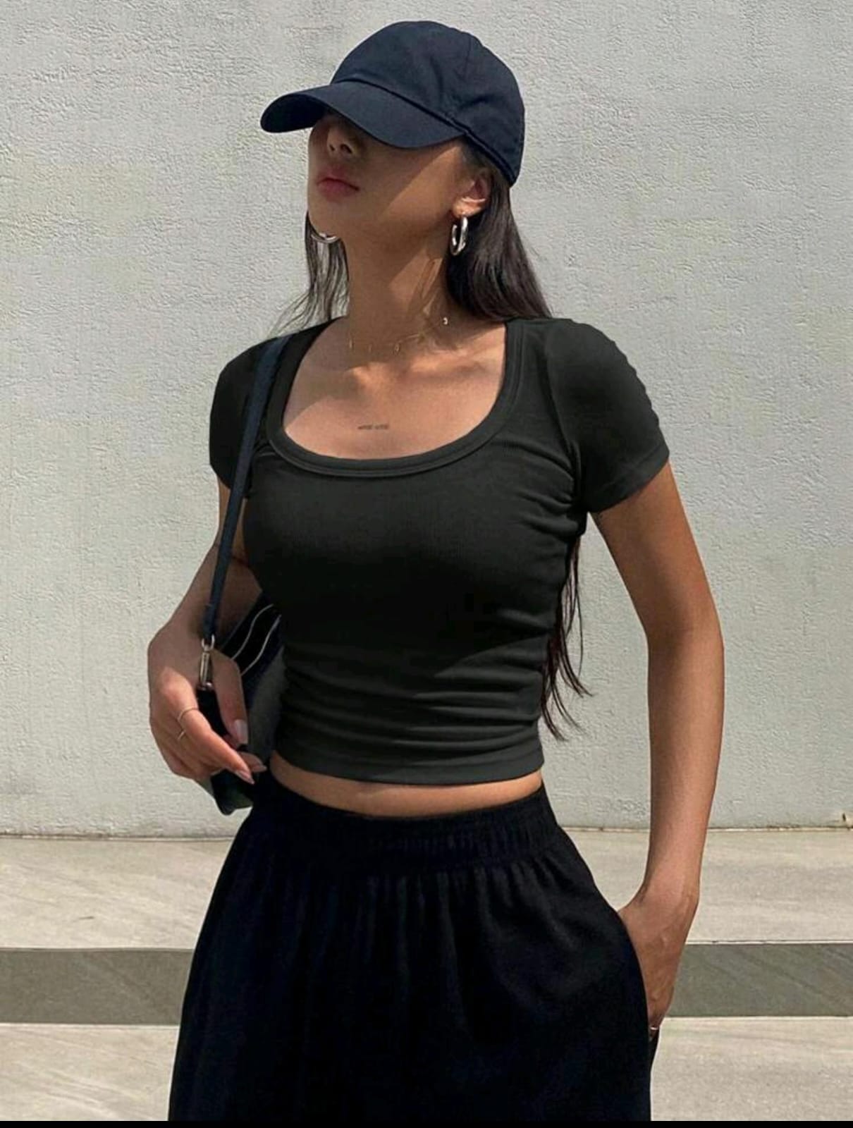 Blusa Dazy Cuello Redondo Talla XL - Buen Estado