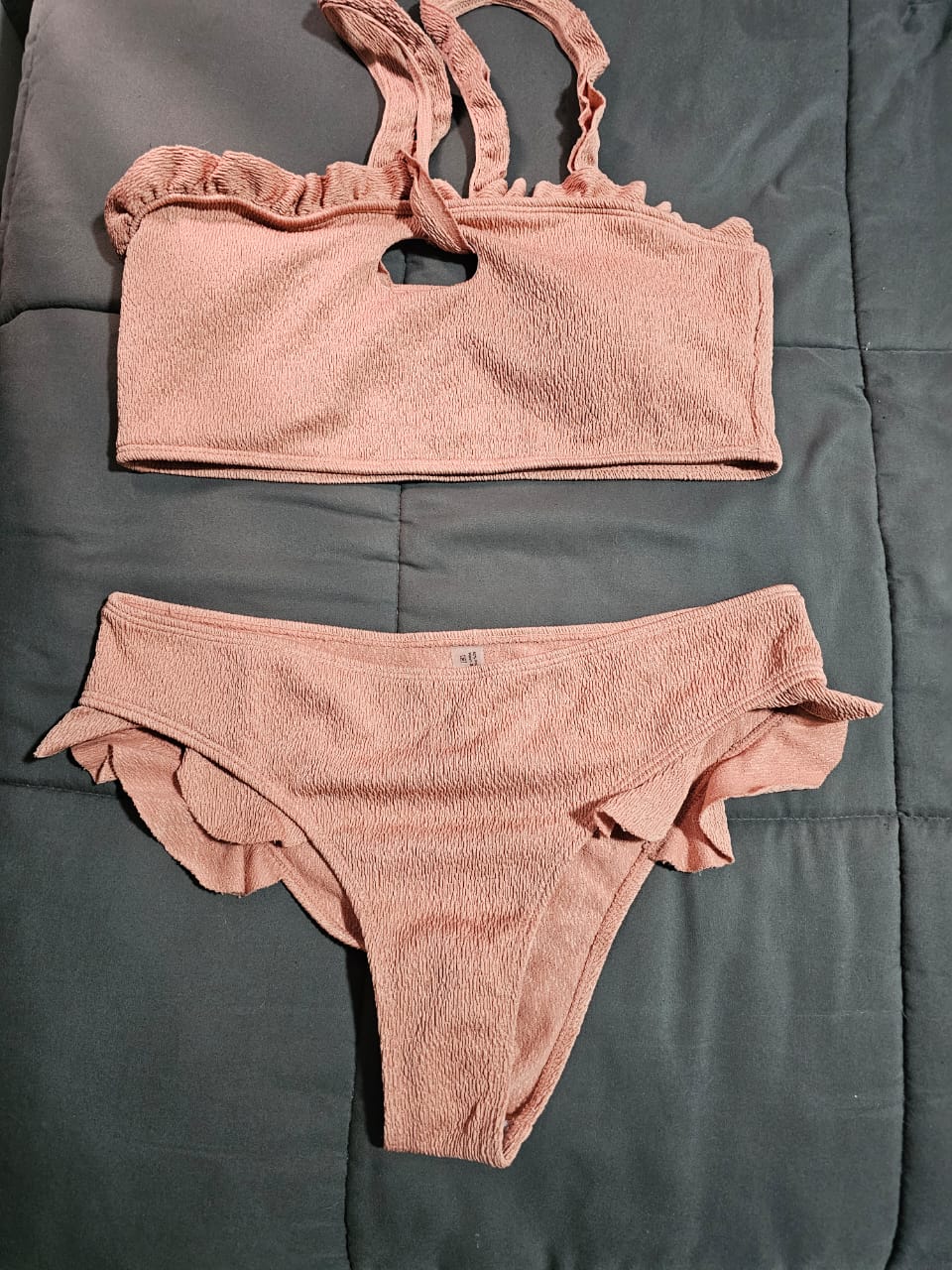 Traje de baño rosa Talla L Shein con copas