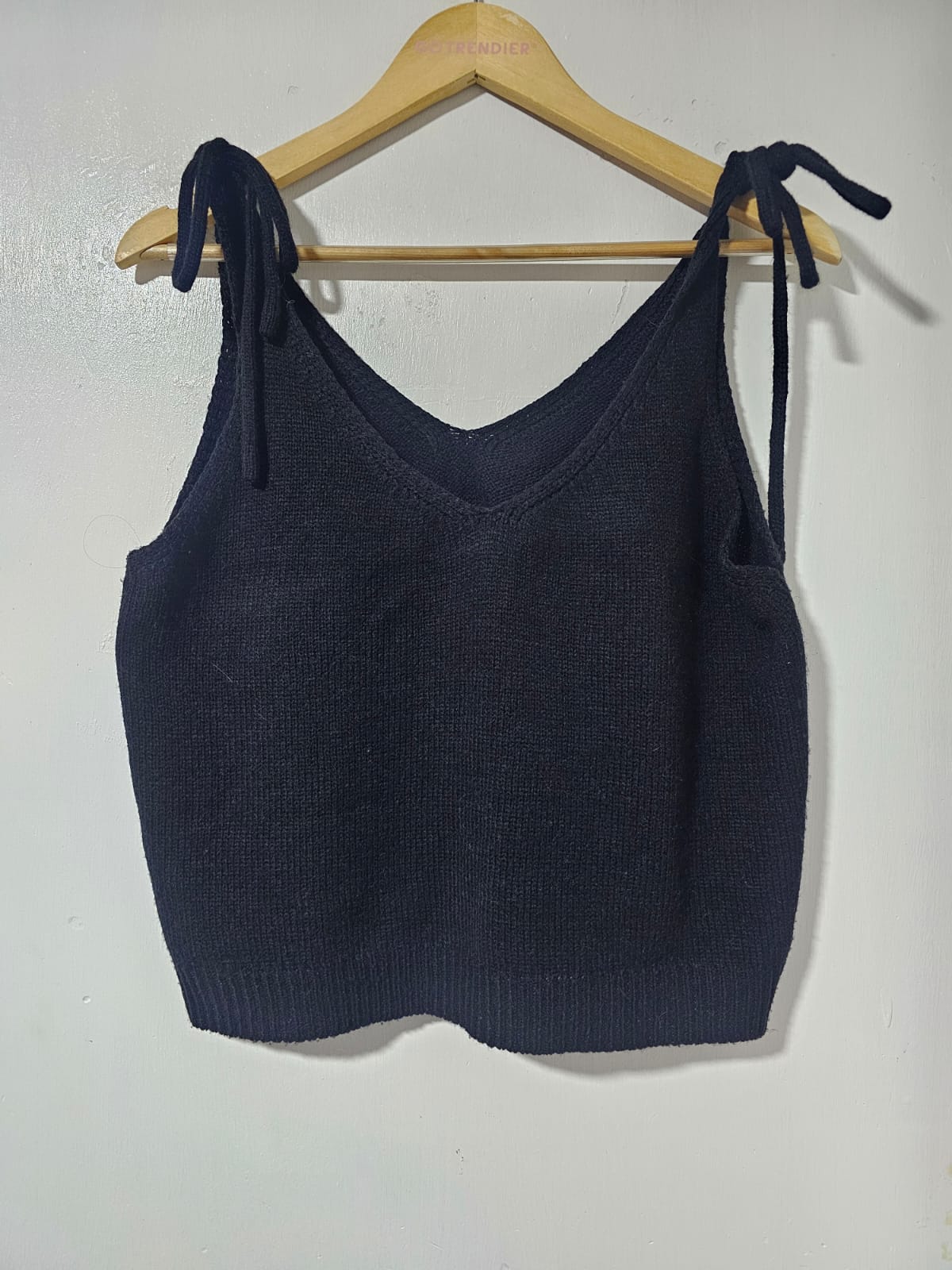 Top tejido negro de Shein, talla L