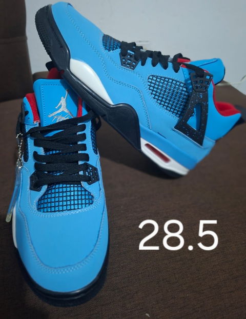 Tenis Jordan 4, nuevos, sin caja, talla 28.5 y 27.5