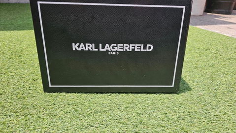 Tenis Karl Lagerfeld Talla 3 únicos