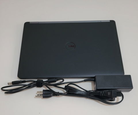 Computadora portátil Dell Latitude E7470 en buen estado