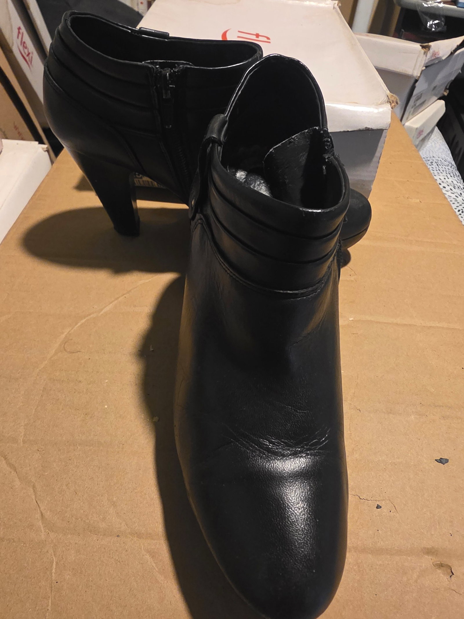 Botines FLEXI de piel negros 22.5 en buen estado