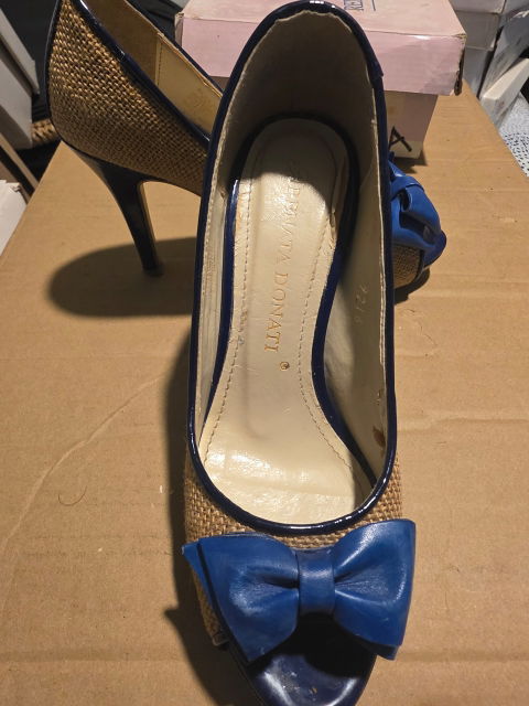 Zapatillas de Lino con Moño Azul y Tacón Aguja 22