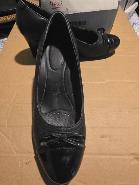 Zapatos de Tacón FLEXI Negros Casual/Oficina 22.5