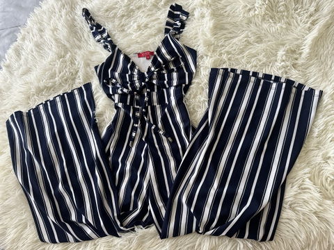 Jumpsuit Guess XS con Escote Ajustable