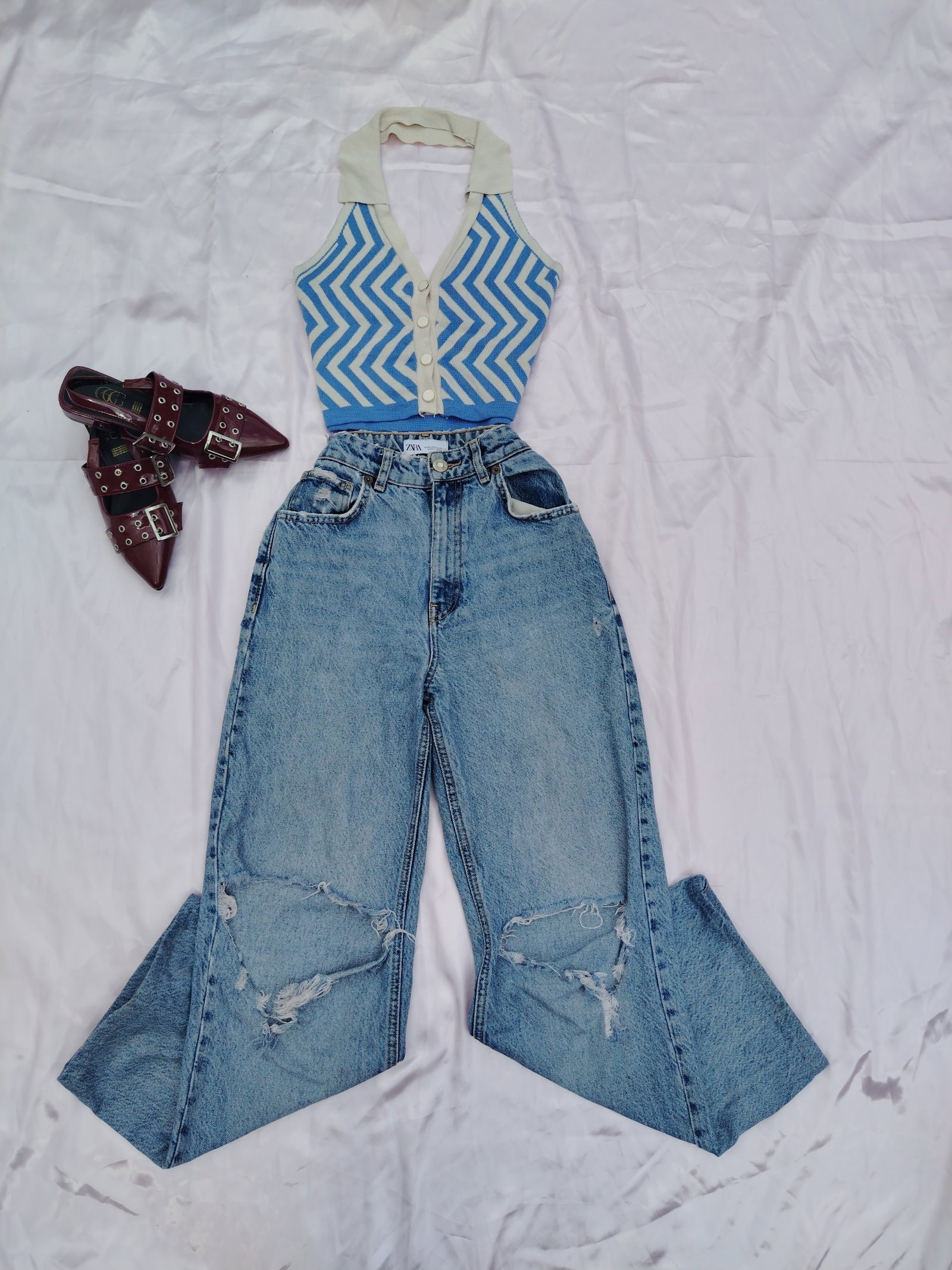 Pantalón Zara Roto de Rodillas Talla 26