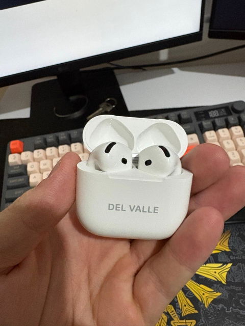 AirPods 4 original