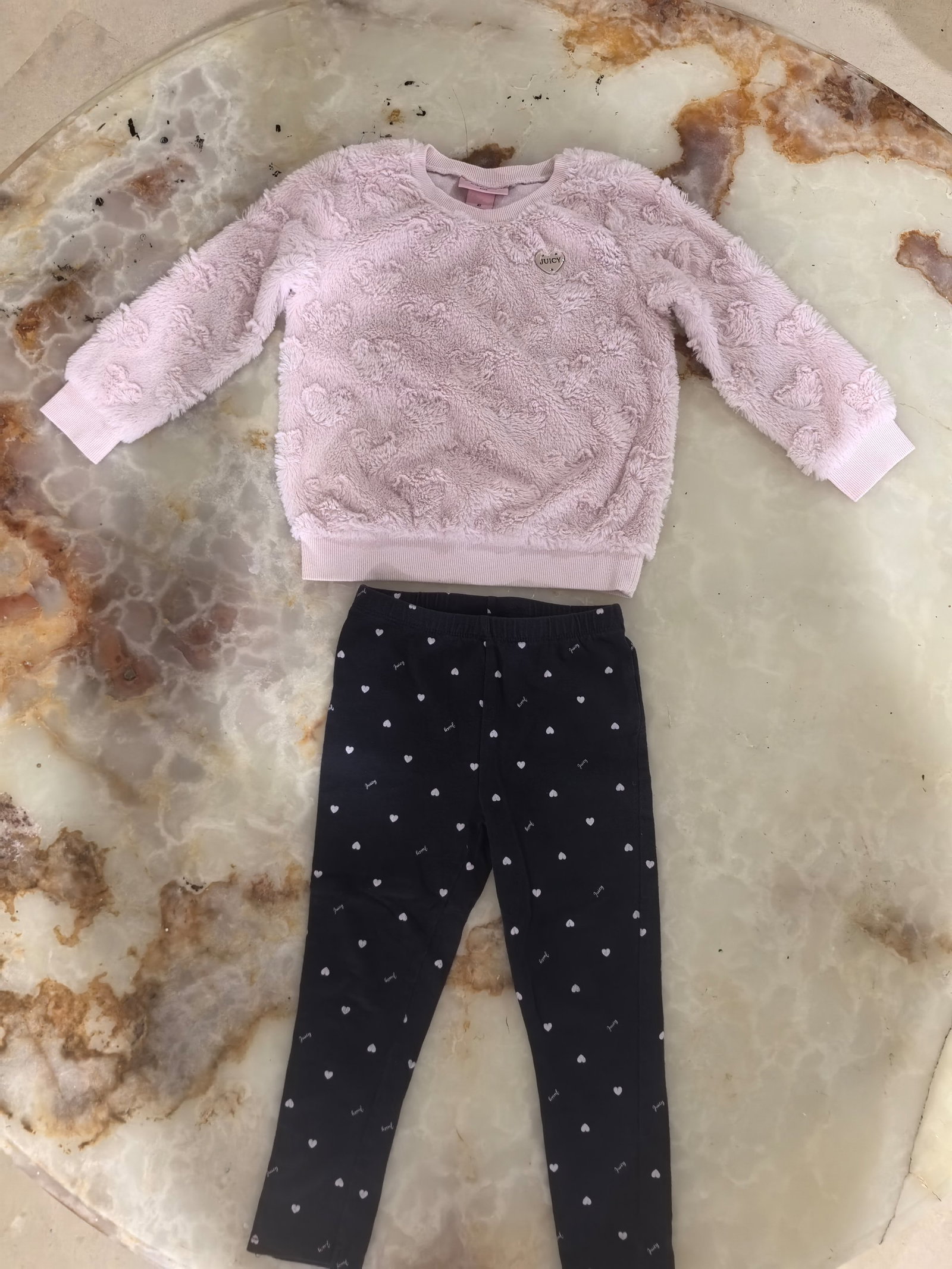 Conjunto Suéter y Pants Juicy Couture 4 años