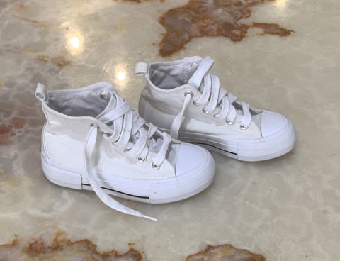 Tenis Art Class Talla 19 - Como Nuevos