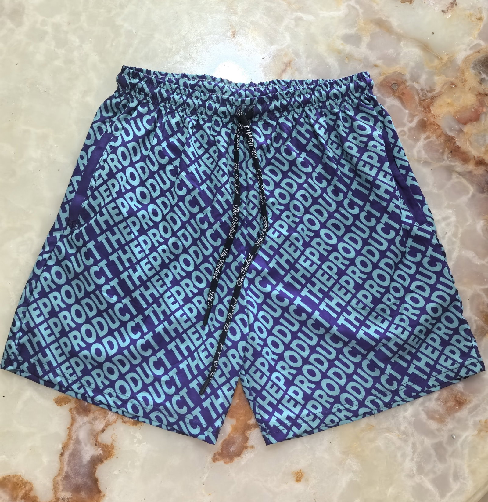 2X1 Short The product