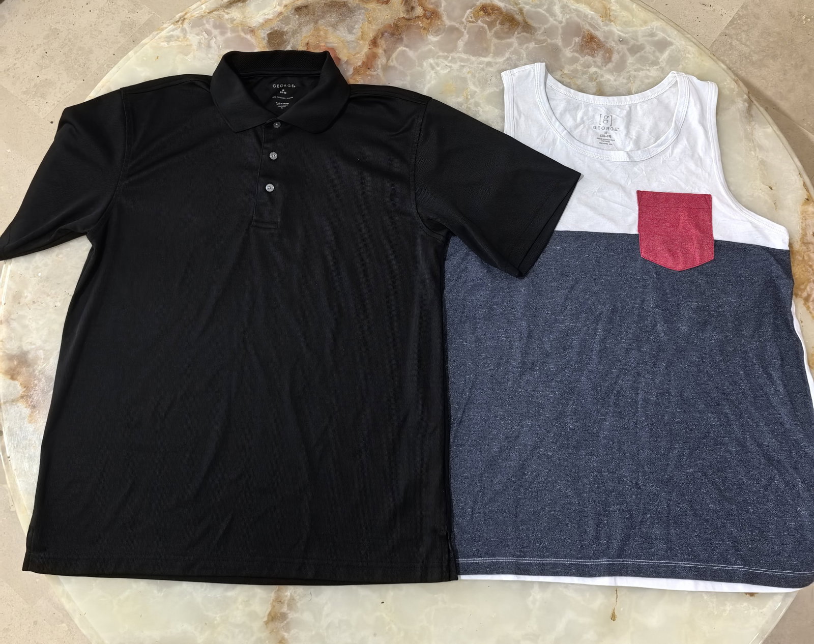 Polo y camiseta George - Talla M - Nuevos