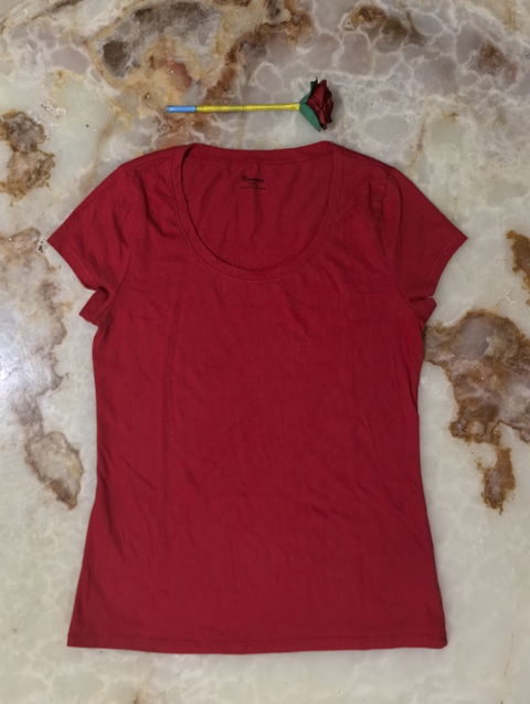 Playera Roja No Boundaries Talla M