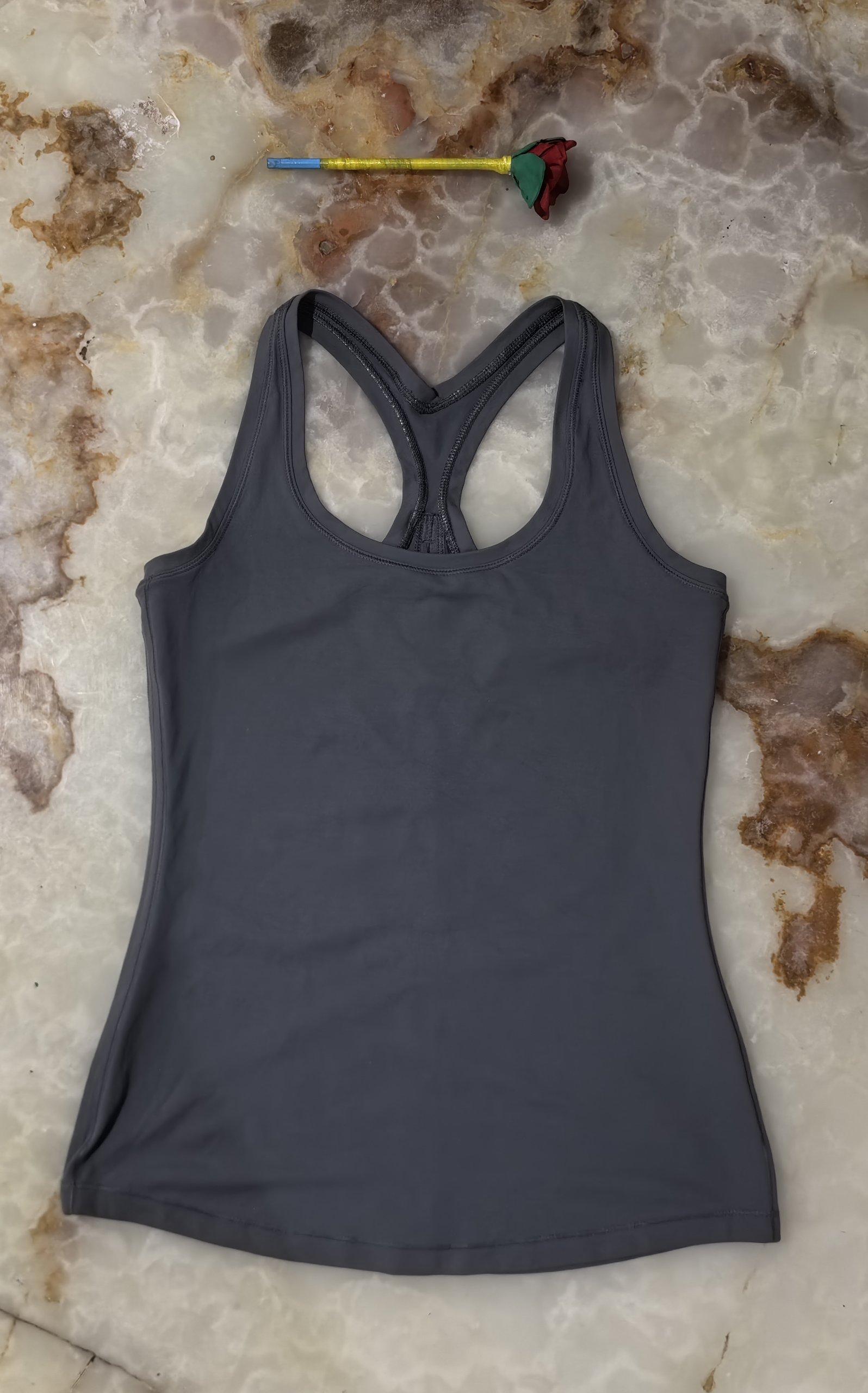 Blusa Yogalucios Gris Talla Medium