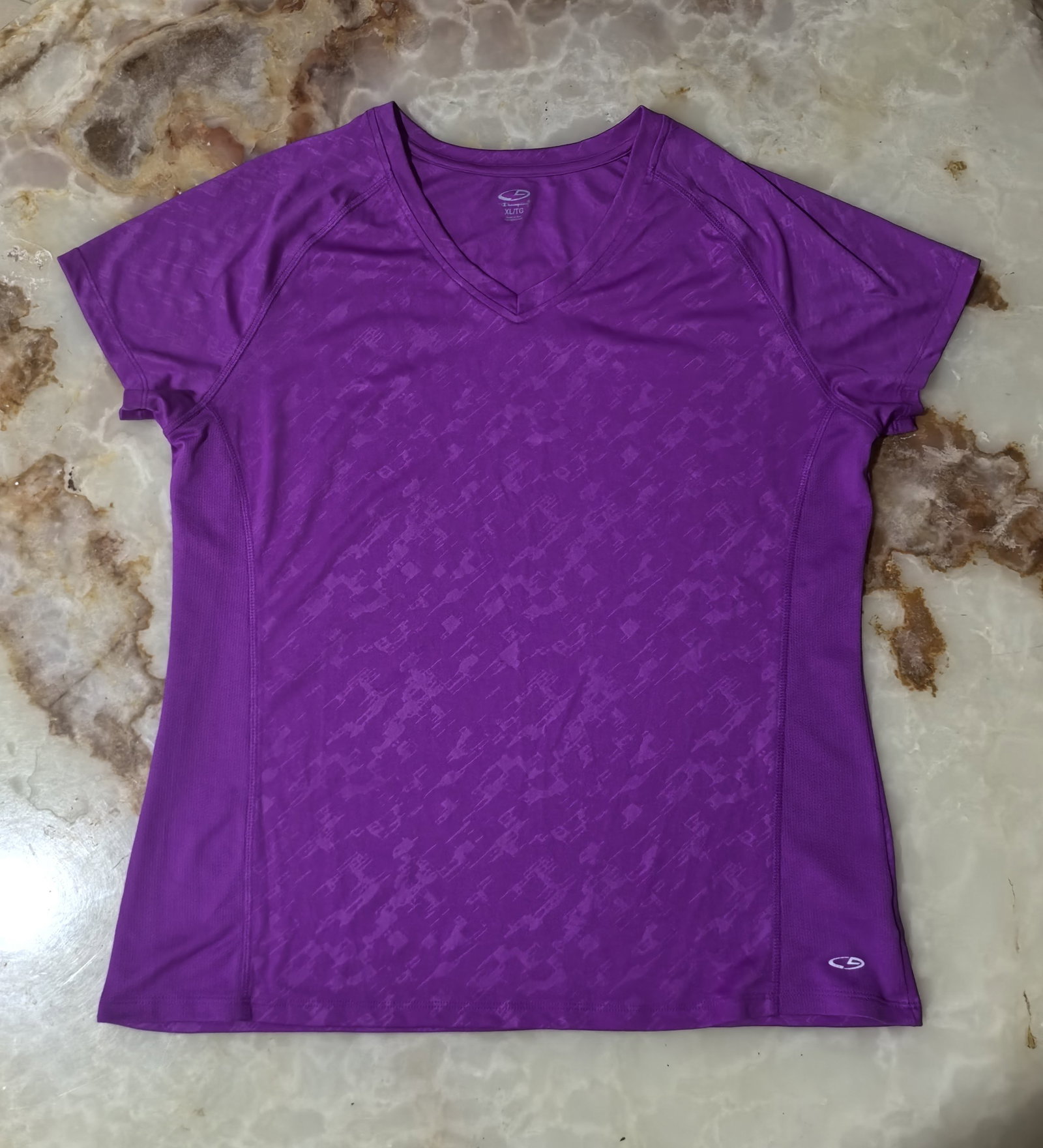 Blusa Champion XL, Nueva, Color Púrpura