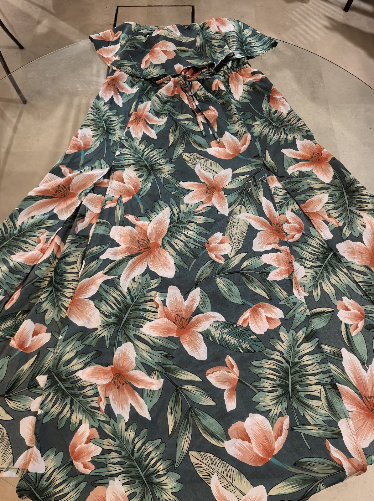 Vestido straple con aberturas en piernas - Talla Small
