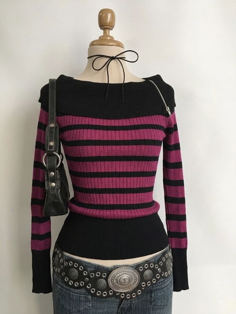 Blusa de Rayas Rosa y Negra Emo Y2K