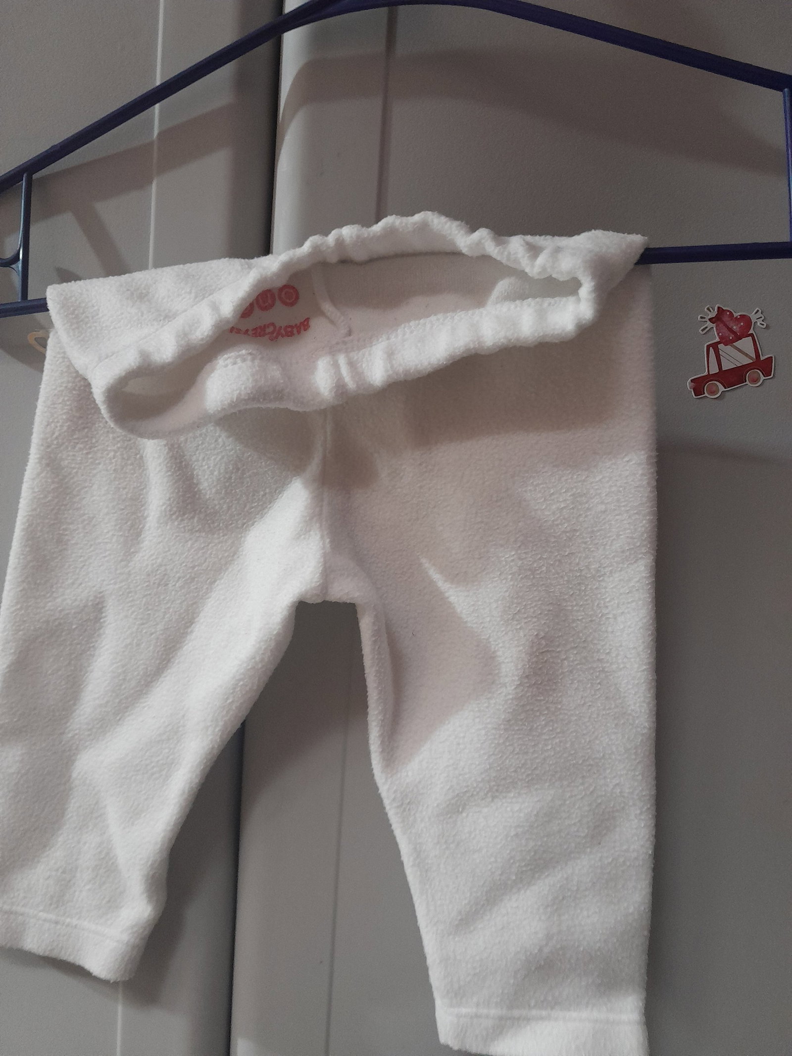 Pantalón blanco de bebé - 6 meses