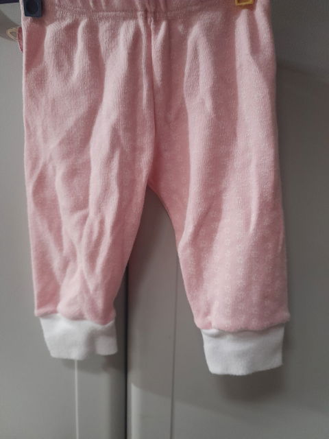 Pantalón para bebé color rosa 3 meses