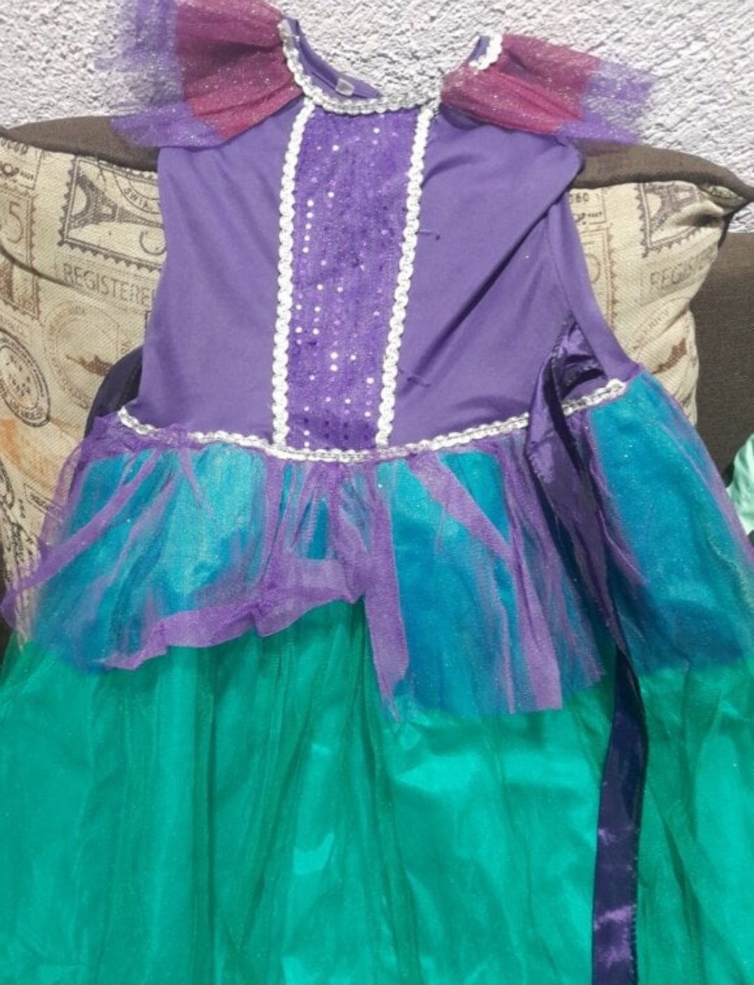 Vestido de Disfraz Colorido para Niña - Como Nuevo