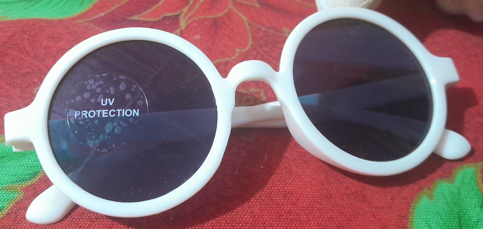 Lentes de Sol para Niña Nuevos con Protección UV