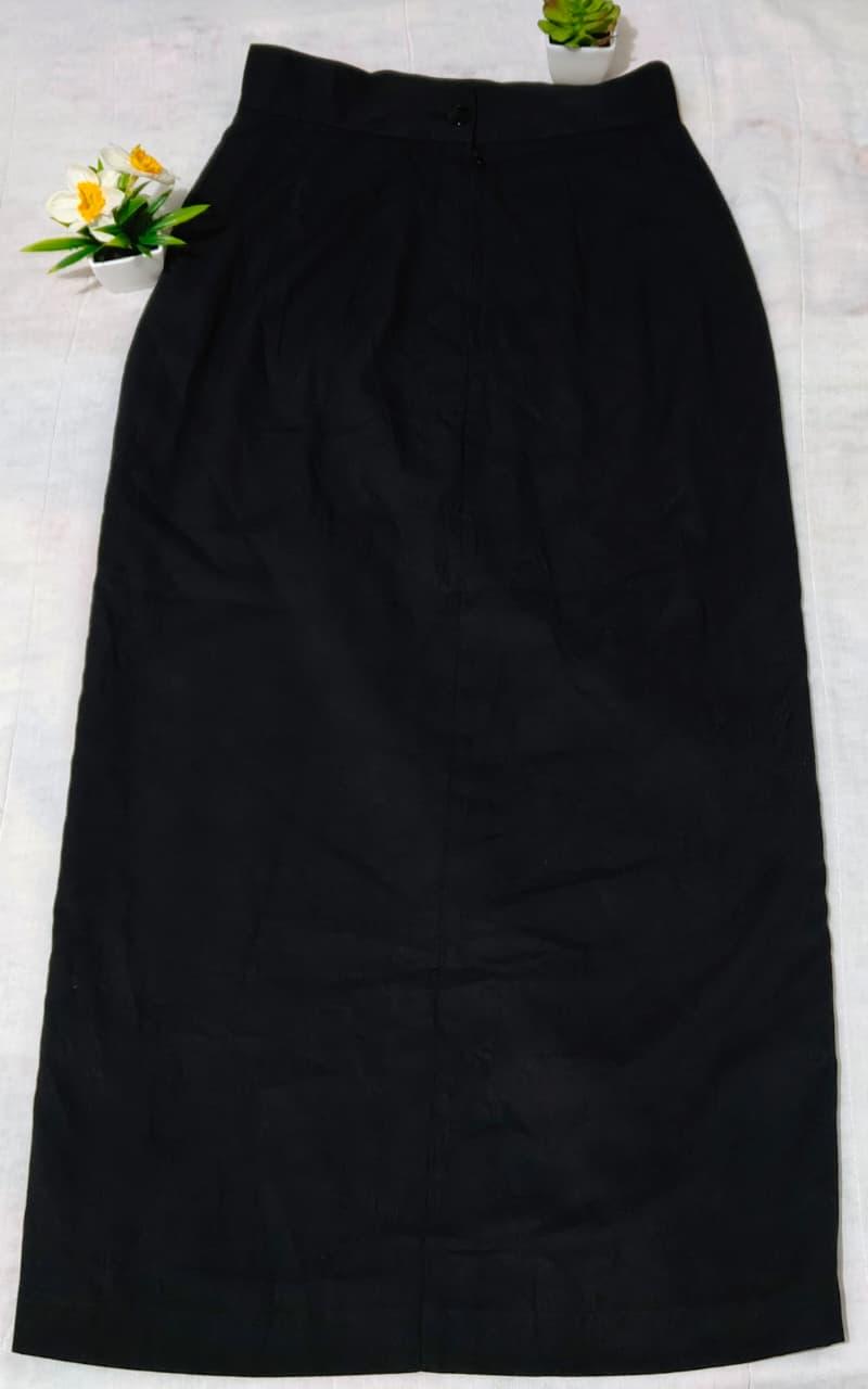 Falda maxi negra recta Clothes Circuit estilo 90s