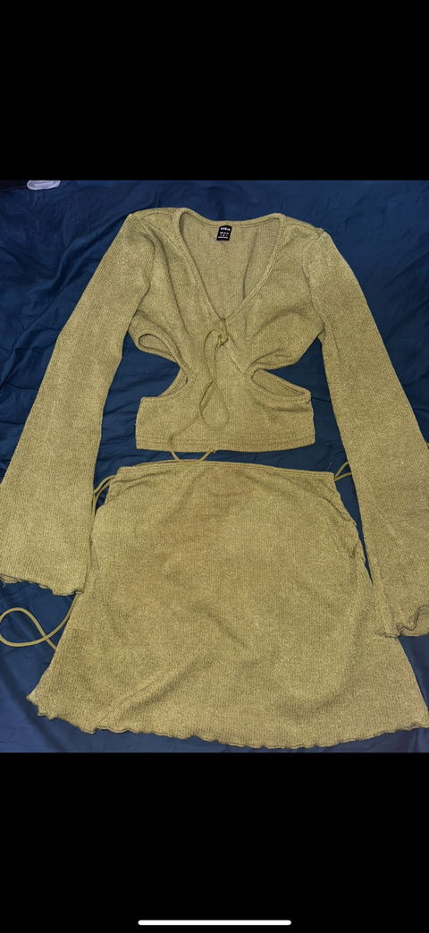 Conjunto de Top y Falda SHEIN ICON Verde Olivo