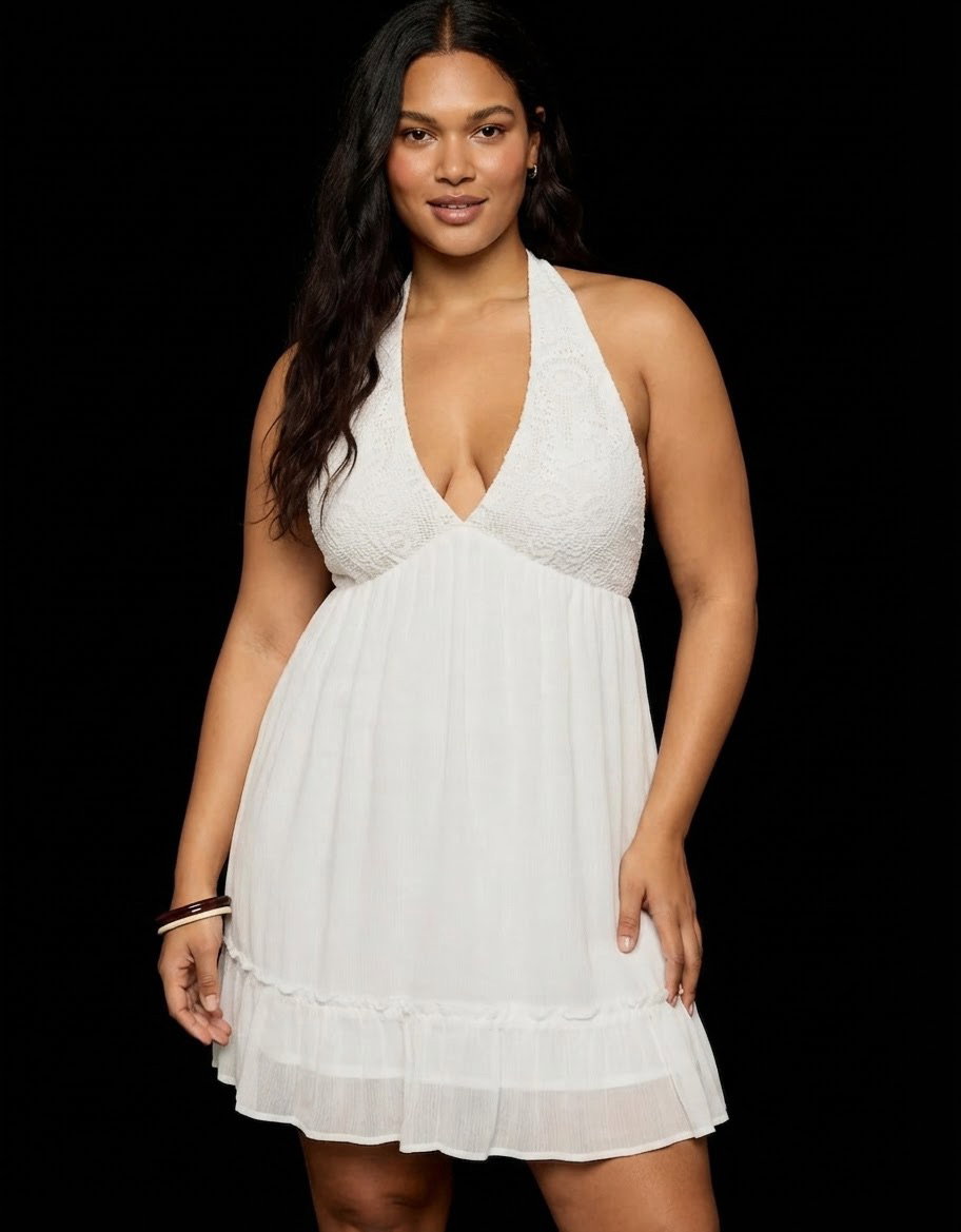 Vestido mini cuello halter crochet blanco de Bershka - Talla L