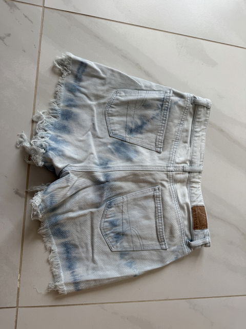 Shorts American Eagle con efecto desgastado
