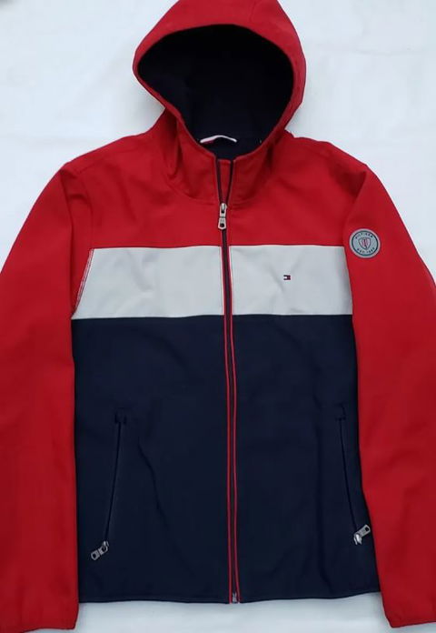 Chamarra Tommy Hilfiger Roja y Azul con Capucha