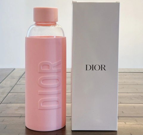 Botella para agua con funda rosa Dior